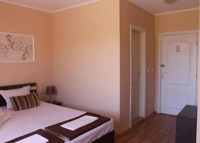 Respekt Guest house 3*